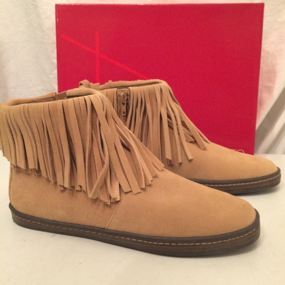 Aerosoles tan suede fringe ankle boots size